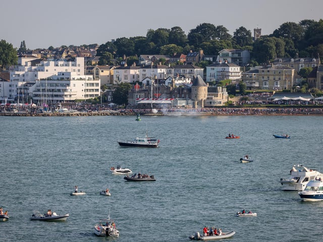 Pictured : Royal Yacht Squadron firing ceremonial cannon.