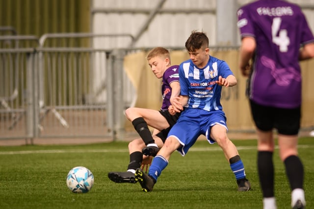 Action from the Portsmouth Youth League U15 Challenge Cup final between Bedhampton Youth (blue and white kit) and Gosport Falcons. Picture: Keith Woodland (190321-1105)