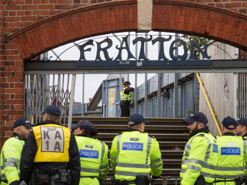 You've made your way to Fratton on a packed train, shuffled up the platform and along the railway bridge. Now it's time for the Goldsmith Avenue slalom! Dodge in and out of fellow fans, apologise for walking into heels and spill out on to the road to face oncoming traffic - all standard stuff!