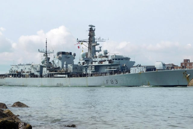 HMS St Albans arriving home.
Picture: Ken Johnson
