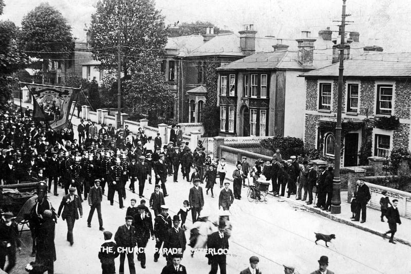 London Road, Waterlooville dated 1907.