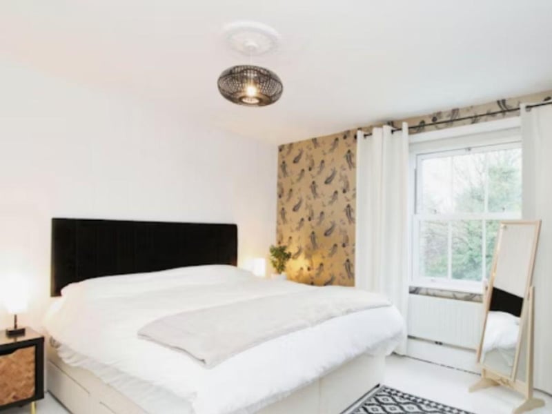 This three bedroom property is spread over three floors and has a lounge kitchen. This home is extremely cosy and is on the market for £360,000 and it is being sold with Purple Bricks. For more information about the property, visit the website.