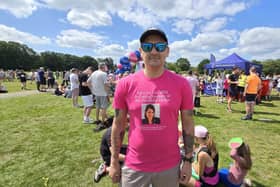 Craig Foster will wear his wife's picture on his t-shirt during the 5k Race for Life, Portsmouth
