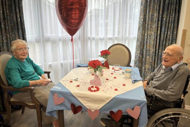 Les and Eileen White enjoy a romatinic meal at Parker Meadows.
