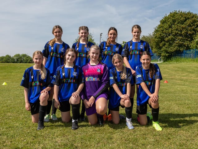 Clanfield Girls U15s. Picture: Mike Cooter