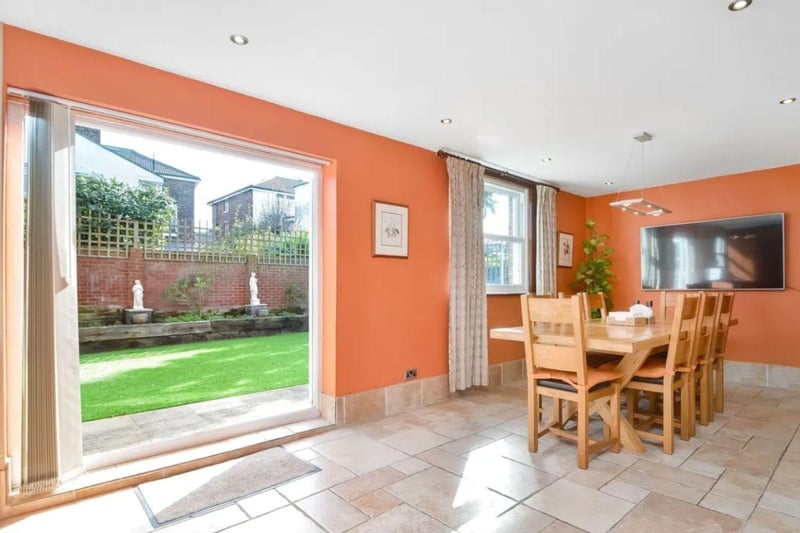 The listing says: "This impressive Villa was built in a classical Victorian style with red and yellow bricks with yellow brick quoins corner using Flemish bond brickwork."