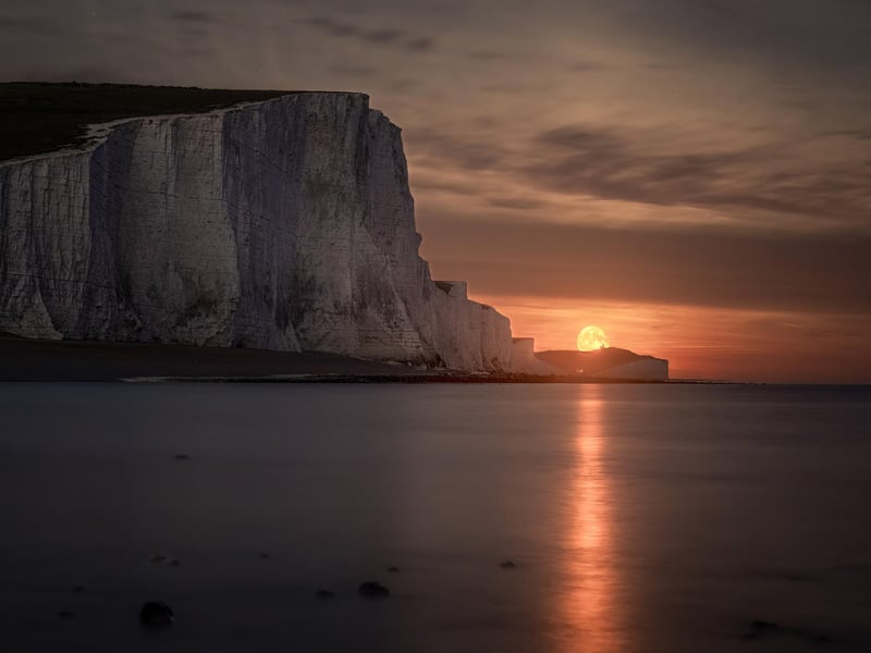 Golden Moonrise by Giles Embleton Smith
