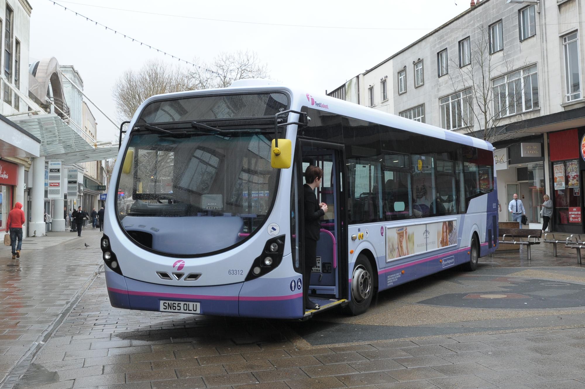 coronavirus-in-portsmouth-first-solent-buses-reduced-to-saturday