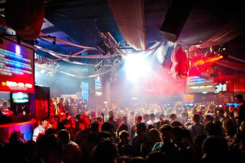 This old club used to be in Gunwharf Quays and it was very student friendly, but it was taken over and turned into Grosvenor Casino in 2012.