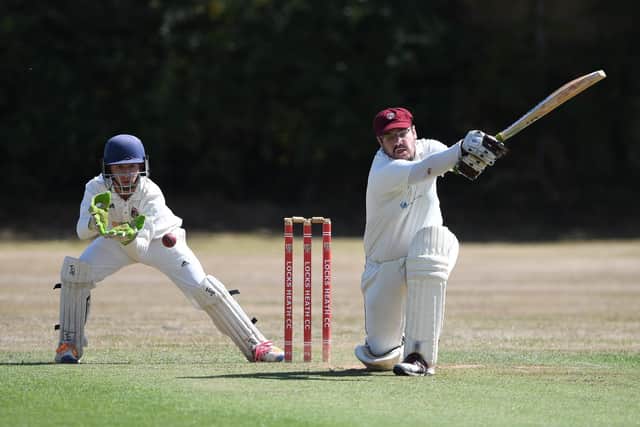 Ian Stobbs of Locks Heath in batting action against Fareham and Crofton 2nds. Picture: Neil Marshall