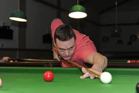 Mike Talmondt  compiled breaks of 94 break and 39 in his latest Portsmouth Snooker League match