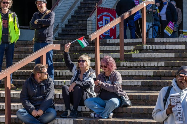 A Palestinian flag waved by one of the counter-protestors in Guildhall Square. Picture: Mike Cooter (280924)