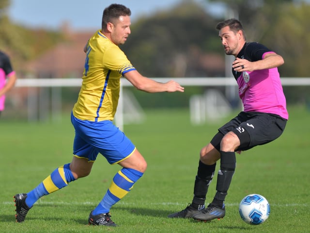 Meon (yellow) v Harvest. Picture by Martyn White