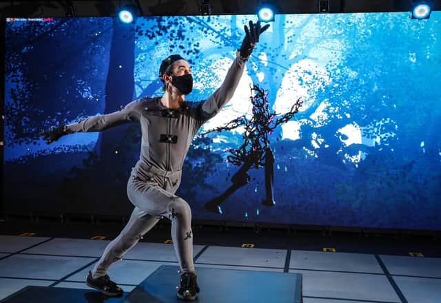 A Royal Shakespeare Company performance will broadcast next month by the Guildhall and the University of Portsmouth