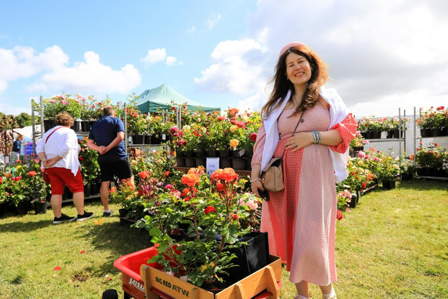 Carly Trapani of Southsea has bought roses. Picture: Chris Moorhouse (jpns 110622-02)