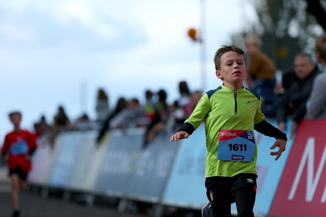 Junior boys race. Great South Run events 2023, Saturday 
Picture: Chris Moorhouse (jpns 141023-186)