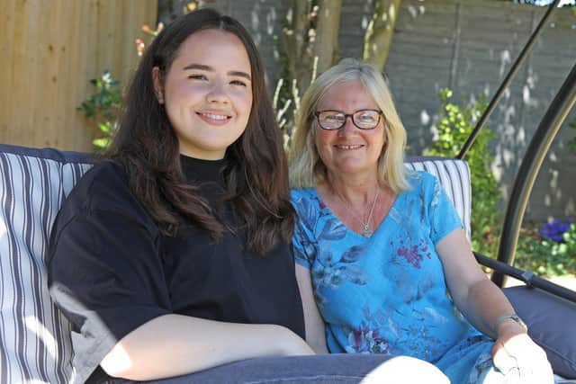 Jane Cadman and Liza.