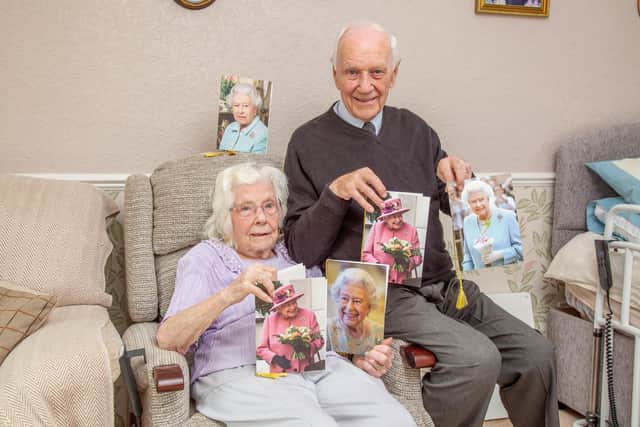 Ivy and John Winn from Fareham have received five cards from the Queen for their wedding anniversaries
Picture: Habibur Rahman