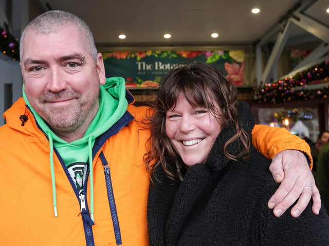 Tim and Erin Lawes. Port Solent Christmas Market, Portsmouth
Picture: Chris Moorhouse (071224-16)