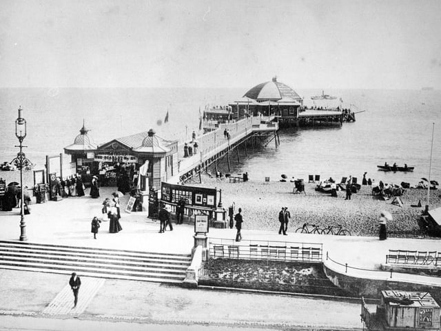 South Parade Pier in 1900 before it burned down. The News PP4144