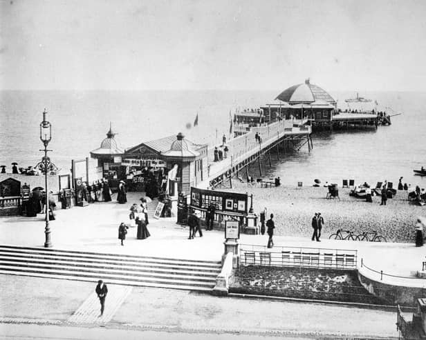 South Parade Pier in 1900 before it burned down. The News PP4144