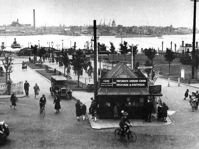 Gosport ferry terminus, 1929