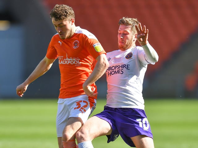From: Shrewsbury
To: Fleetwood
Position: Midfielder
Deal type: Permanent