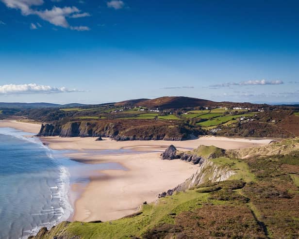 Three Cliffs Bay Gower Peninsula Wales (photo: adobe)