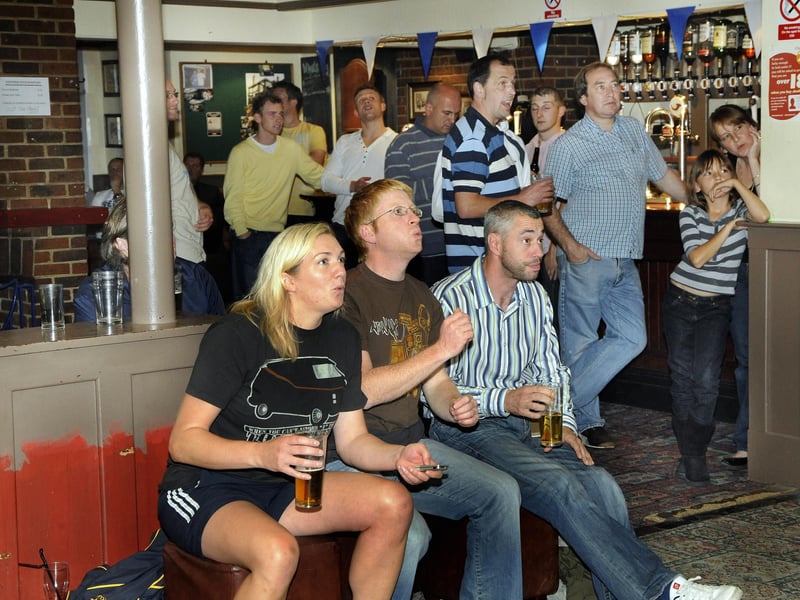 Enjoying victory over Guimaraes in 2008.