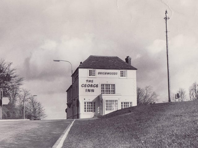 The George Inn on Portsdown Hill, Portsmouth in February 1970. The News PP3266