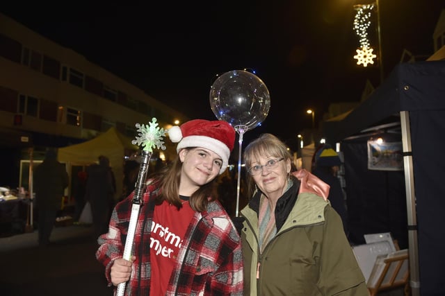Lee-on-the-Solent Christmas lights were switched on in the High Street on Friday, November 24. Pictured is: Charlotte Simmons (11) from Portchester with her grandma Debra Simmons from Lee-on-the-Solent./ppPicture: Sarah Standing (241123-2423)