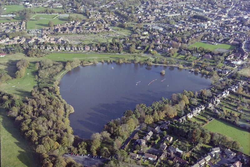 Aerial of Petersfield Heath and Lake in 1998.