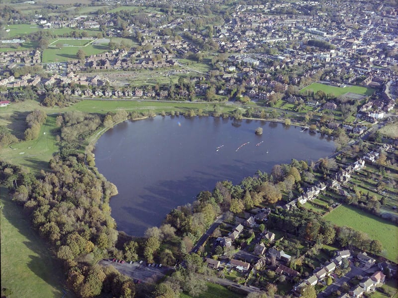 Aerial of Petersfield Heath and Lake in 1998.