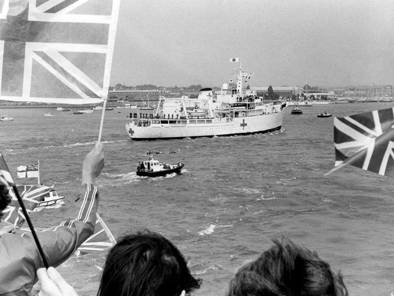 HMS Herald a survey ship returns from the Falklands in 1982. The News PP4865