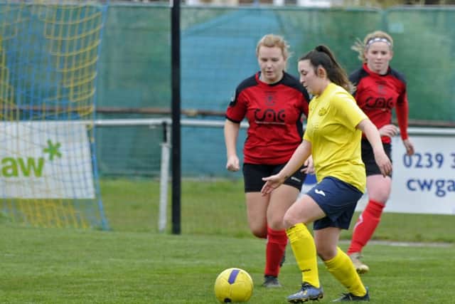 Moneyfields' Melissa Lawrence on the ball against Newbury. Picture Ian Hargreaves