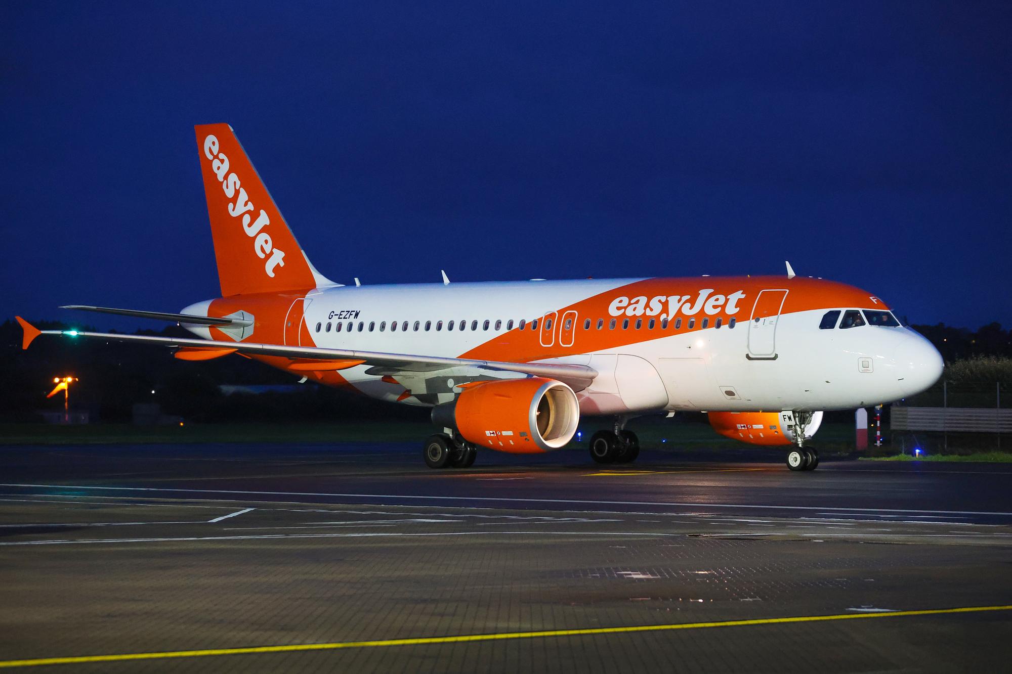 Easyjet one way top