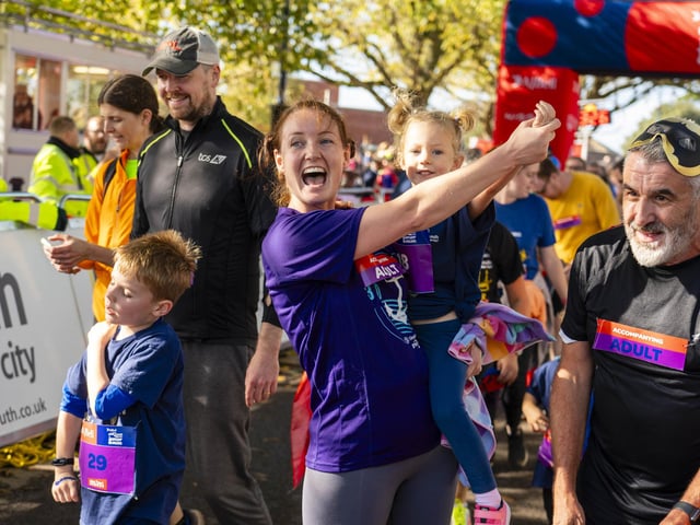 Kids had their chance to shine in the 1200 Minis (ages 3-8) in a ‘finding your superpower’ themed event.