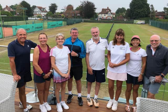 Avenue Mixed Masters v Lee Mixed Masters: Nigel Craine, Sarah Pearse, Deana Tarrant, Jim Clark, Ian Marks, Jenny Smith, Liz Lim, Neil Crawford