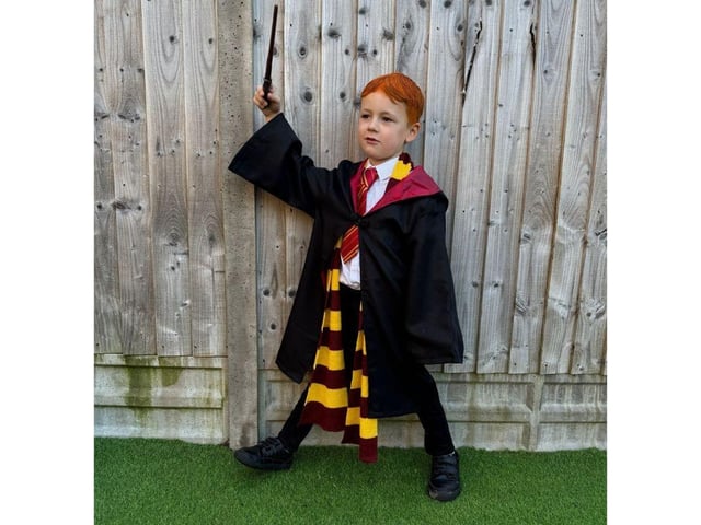 Posed and wand at the ready - brilliant Ron Weasley costume!