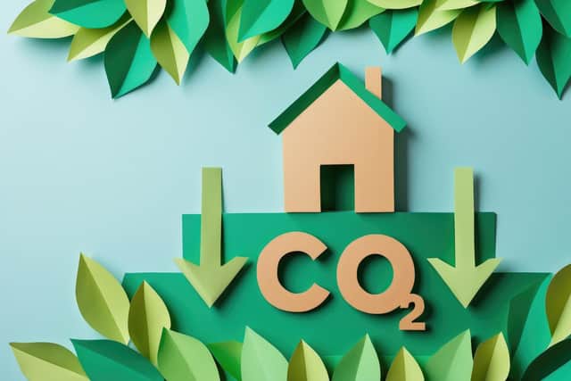 Lowering carbon footprint (photo: Adobe)