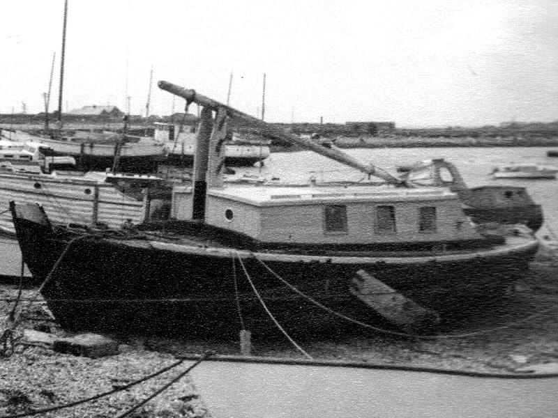 Beached at Kendall’s Wharf along the Eastern Road is the hulk ’Vebrina' in the 1960's.