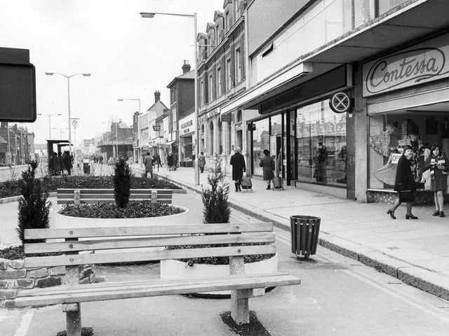 This is what West Street looked like in March 1974.