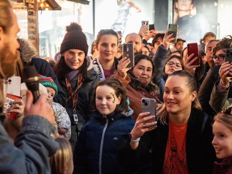 Sam Ryder delighted shoppers with a surprise performance in Commercial Road, Portsmouth.