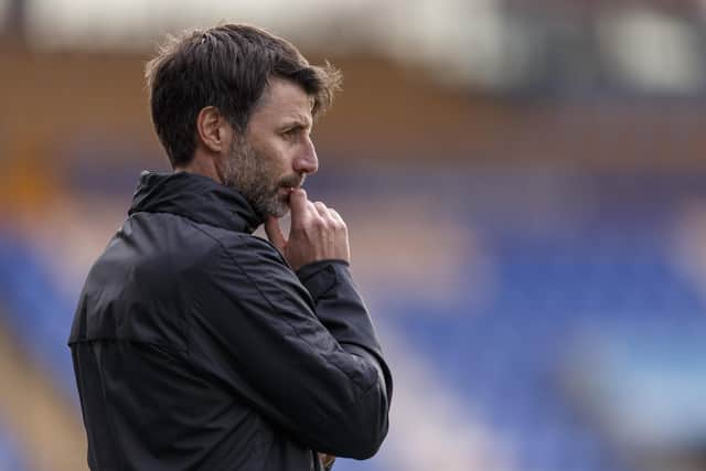 Danny Cowley will be delighted with the way his side maintained their lead after John Marquis' second-half red card. Picture: Daniel Chesterton/phcimages.com)