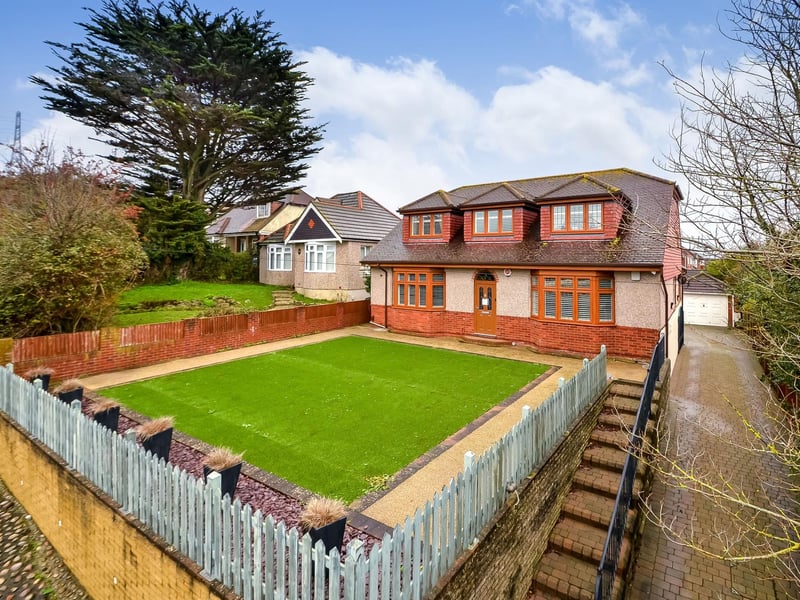 50 Hill Road, Portchester