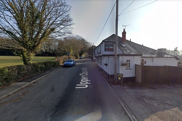 The Samuel's Rest Pub, Upper Church Road, Shedfield,  is ranked 6th by TripAdvisor with a 4.5 star rating from 483 reviews.