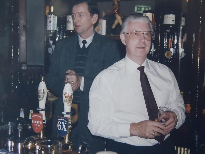 Northcote Pub in Southsea collects.
Pictured is: Wadsworth area manager Mr Danny Williams asked Lynn's dad Bill Harris to pull the first pint for us in July 1996.