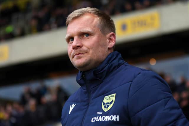 Oxford United boss Liam Manning saw his side close the gap on Pompey to three points at the top of League One with victory at Lincoln City.