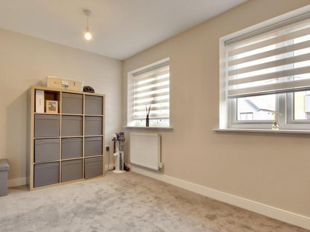 There is no forward chain and it has been designed in a contemporary way that will allow the new buyers to move straight in.