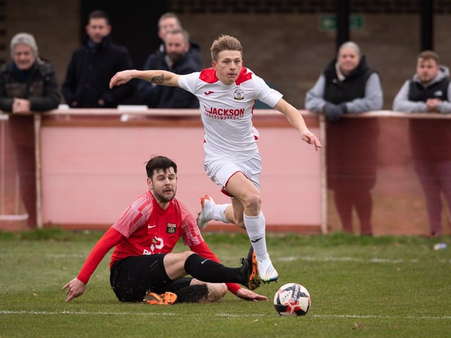 Horndean's Zack Willett on the attack. Picture: Keith Woodland